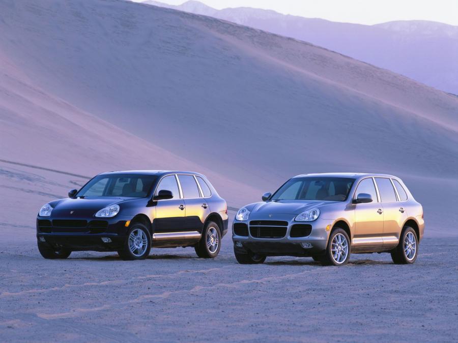  Porsche Cayenne Turbo 2004 года  (фото 4 из 15)
